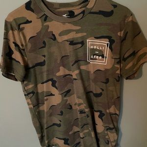 Hollister t-shirt
